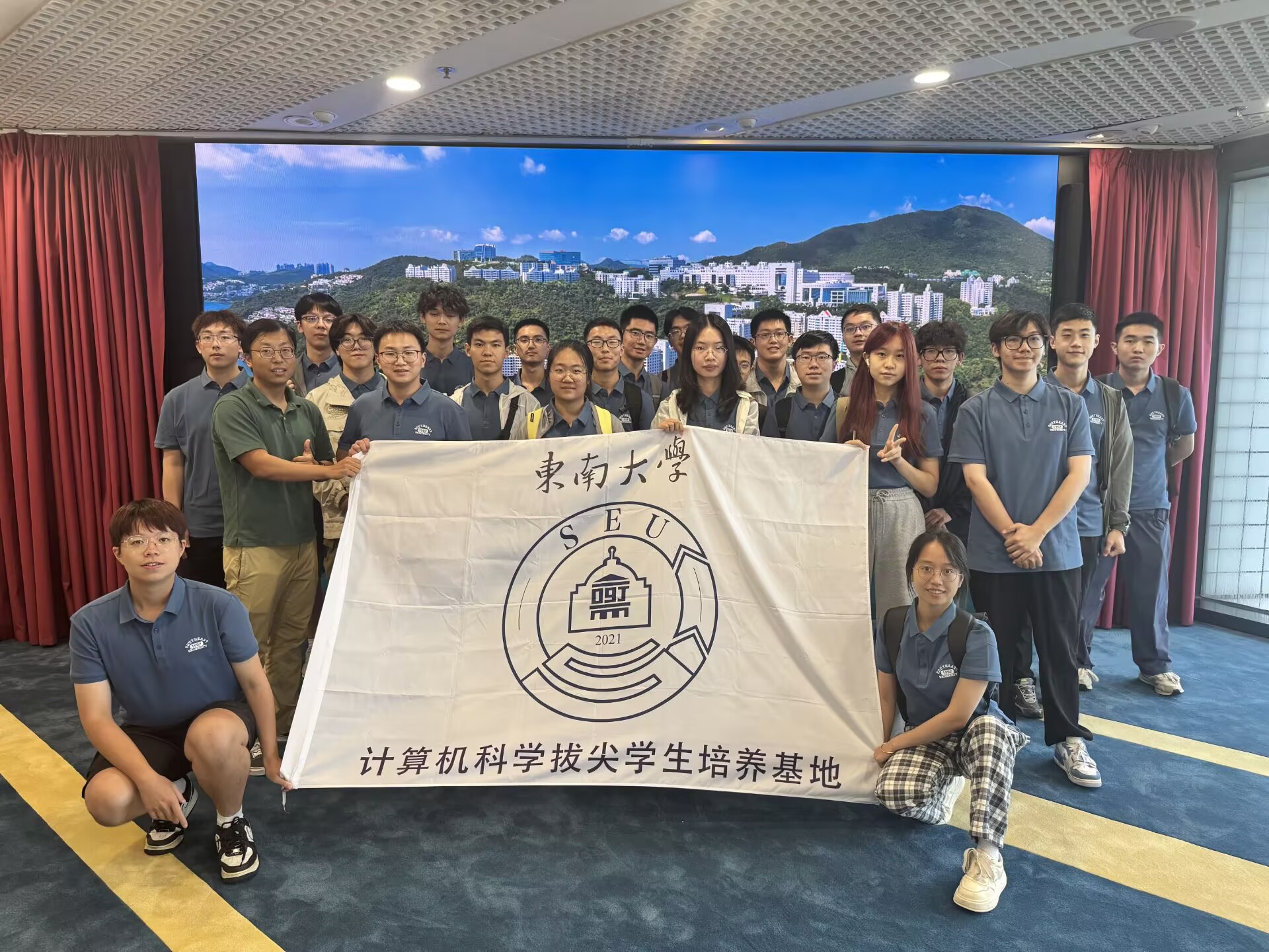 cadf59b9dc37174e70e9750eb4271c5d.jpg